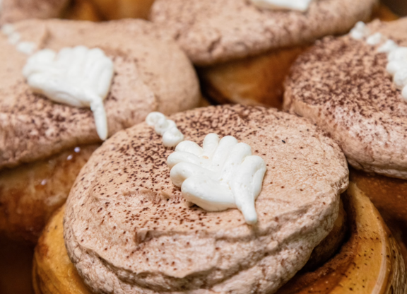4 Pack Banana Cream Rolls(pre-order)